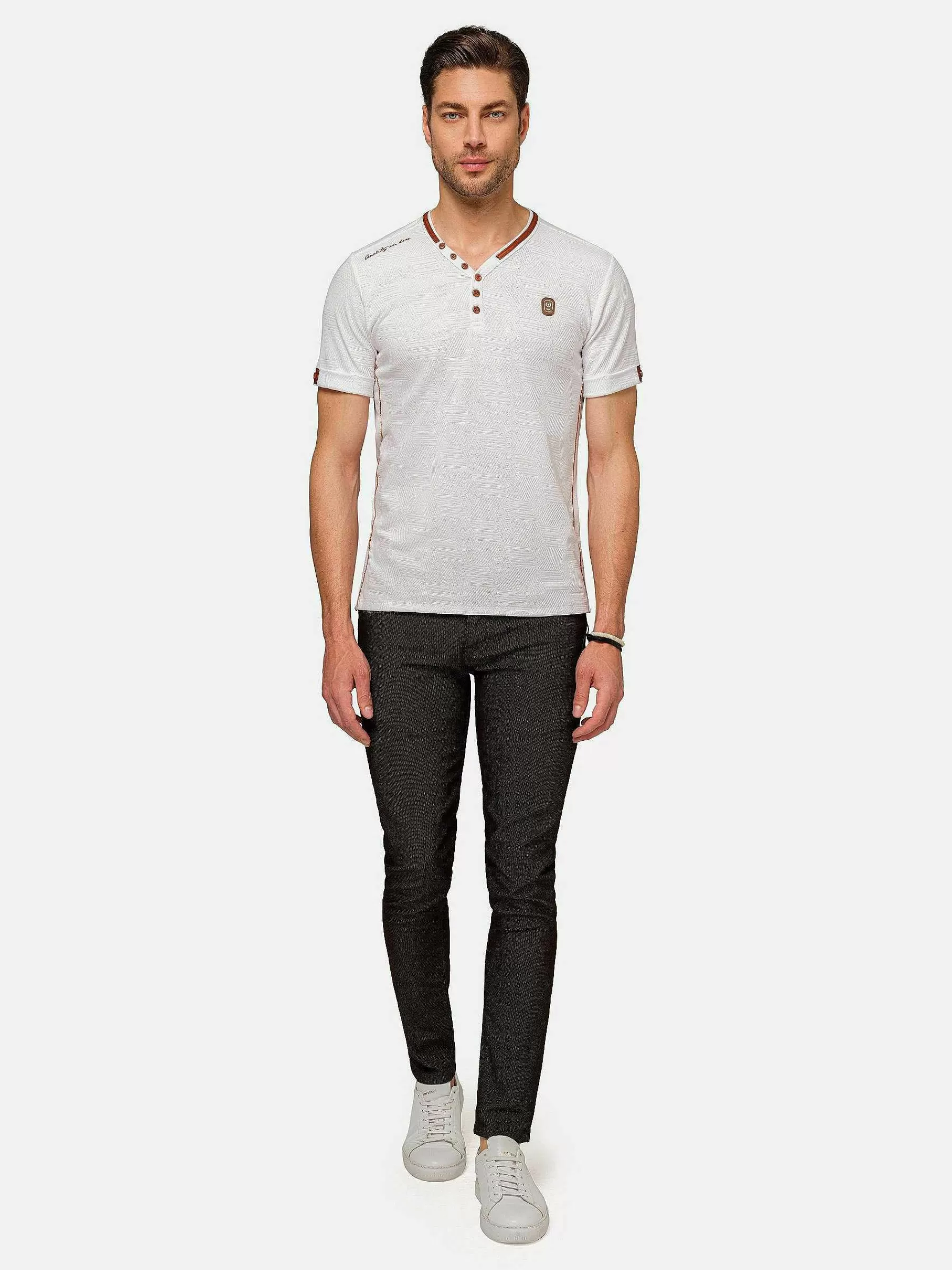 Wam Denim T-Shirts<Textured Design Wahar V-Neck White T-Shirt